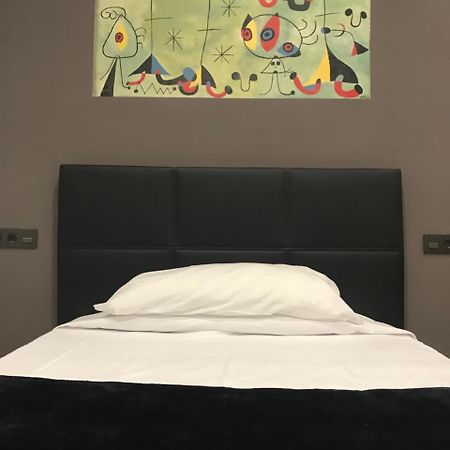Hostal Eden Barcelona Buitenkant foto