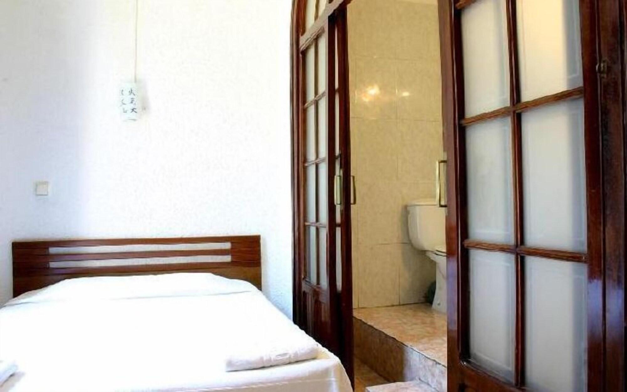 Hostal Eden Barcelona Buitenkant foto
