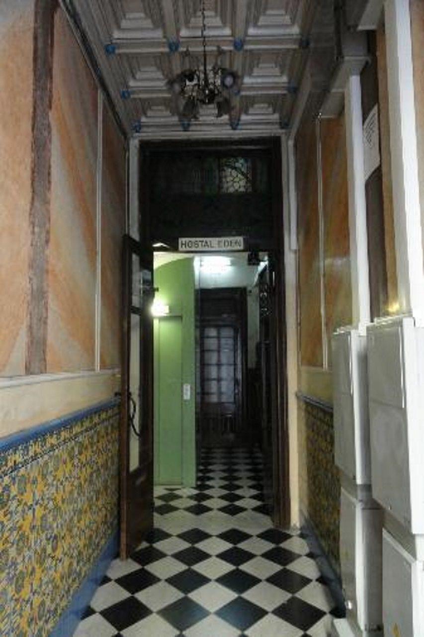 Hostal Eden Barcelona Buitenkant foto