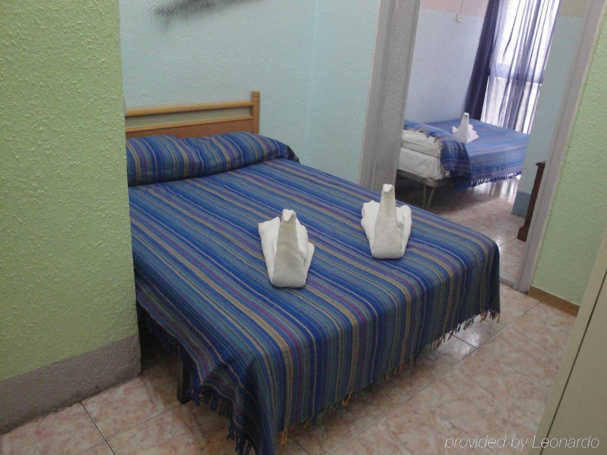Hostal Eden Barcelona Buitenkant foto
