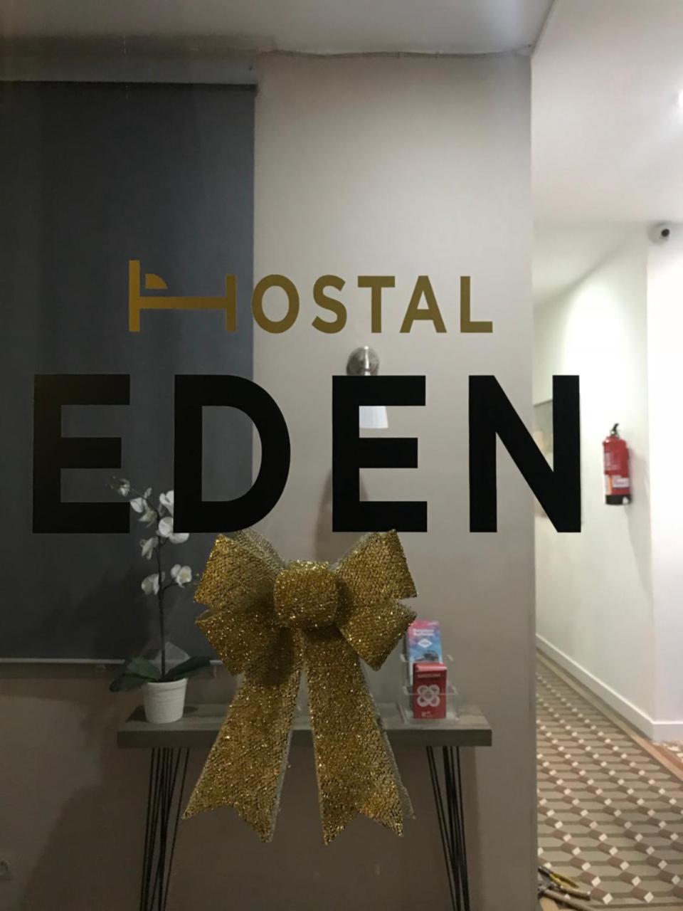 Hostal Eden Barcelona Buitenkant foto
